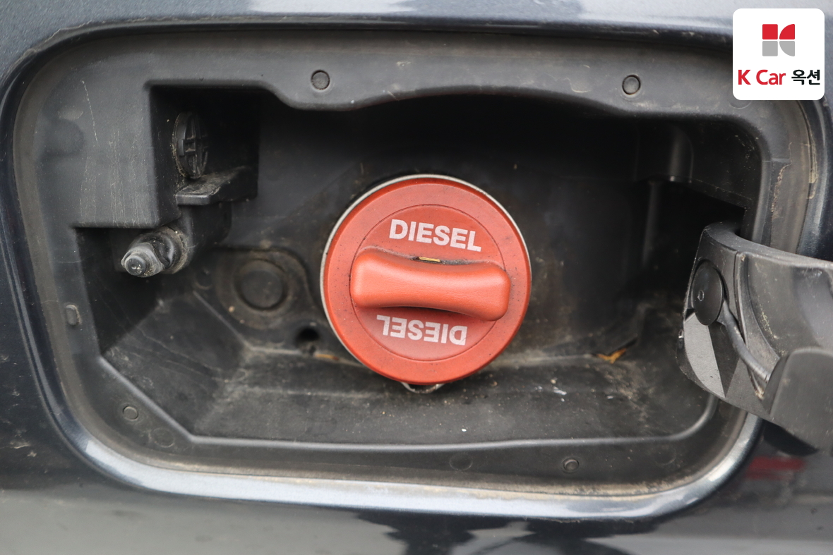 مرسيدس بنز إي كلاس 2014 - صورة 28