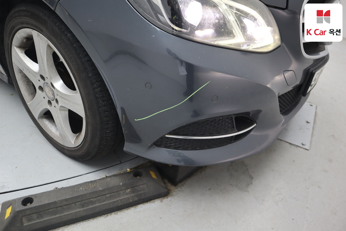 مرسيدس بنز إي كلاس 2014 - صورة 41