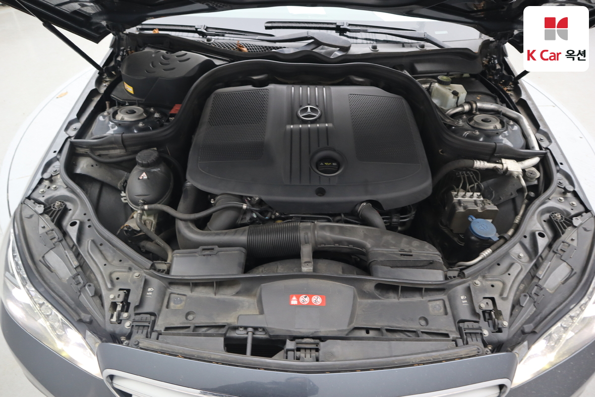 مرسيدس بنز إي كلاس 2014 - صورة 36