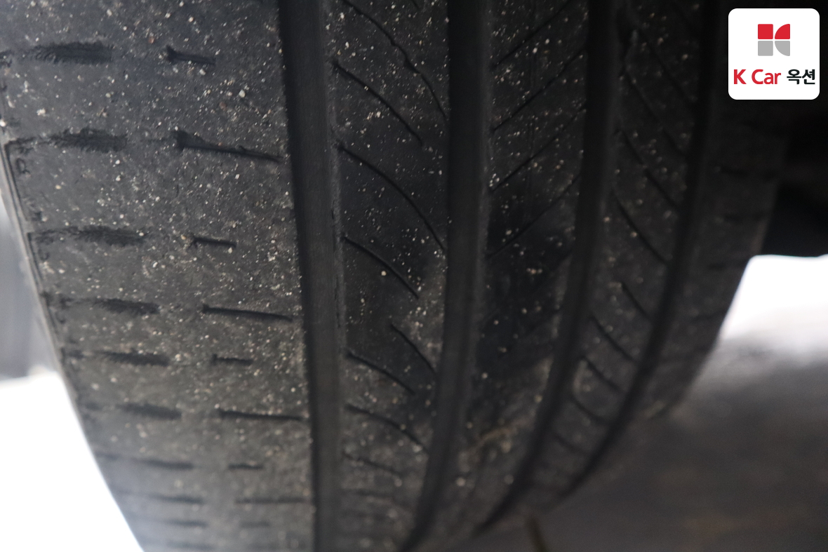 مرسيدس بنز إي كلاس 2014 - صورة 35