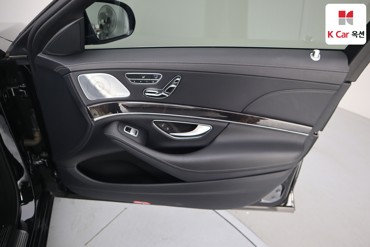 مرسيدس بنز إس كلاس 2017 - صورة 35