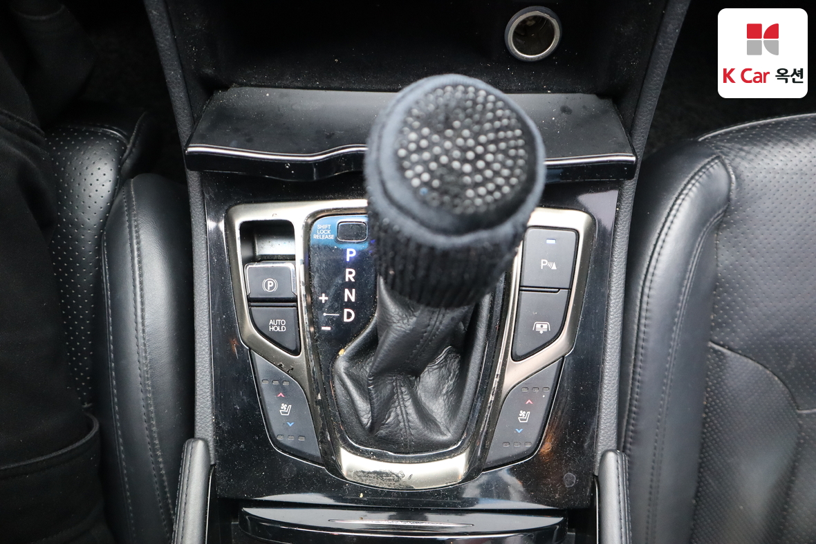 Hyundai AZERA 2011 - Image 15