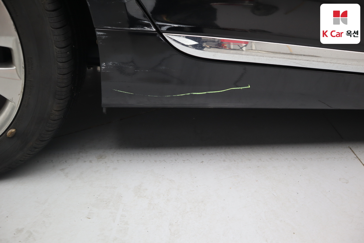 Hyundai AZERA 2011 - Image 35