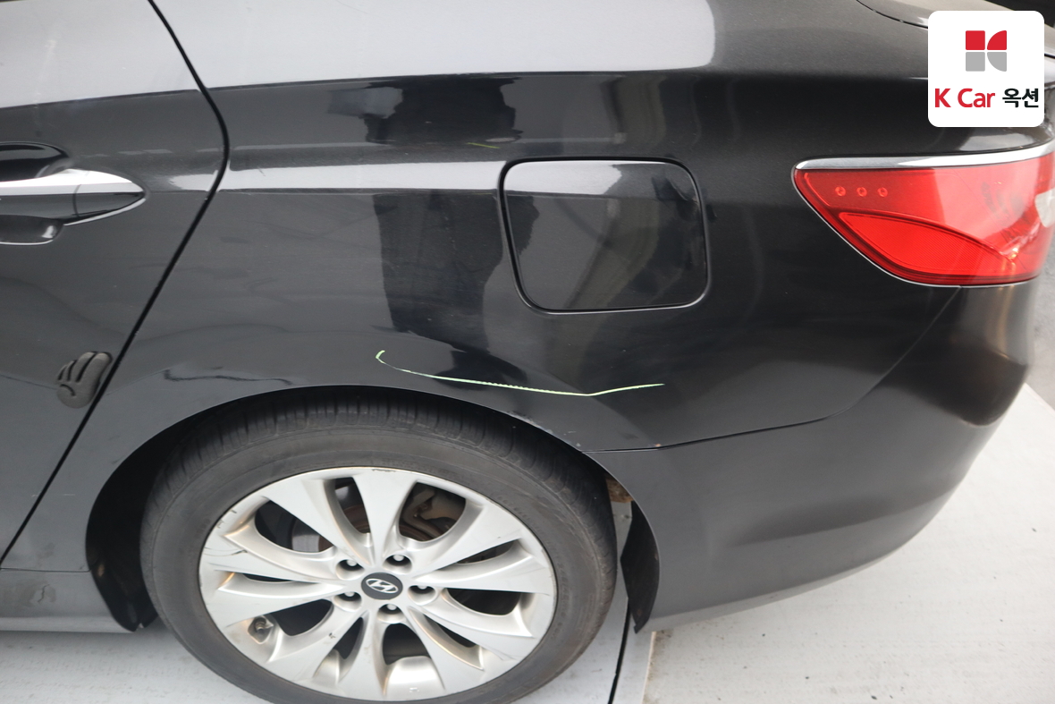 Hyundai AZERA 2011 - Image 44