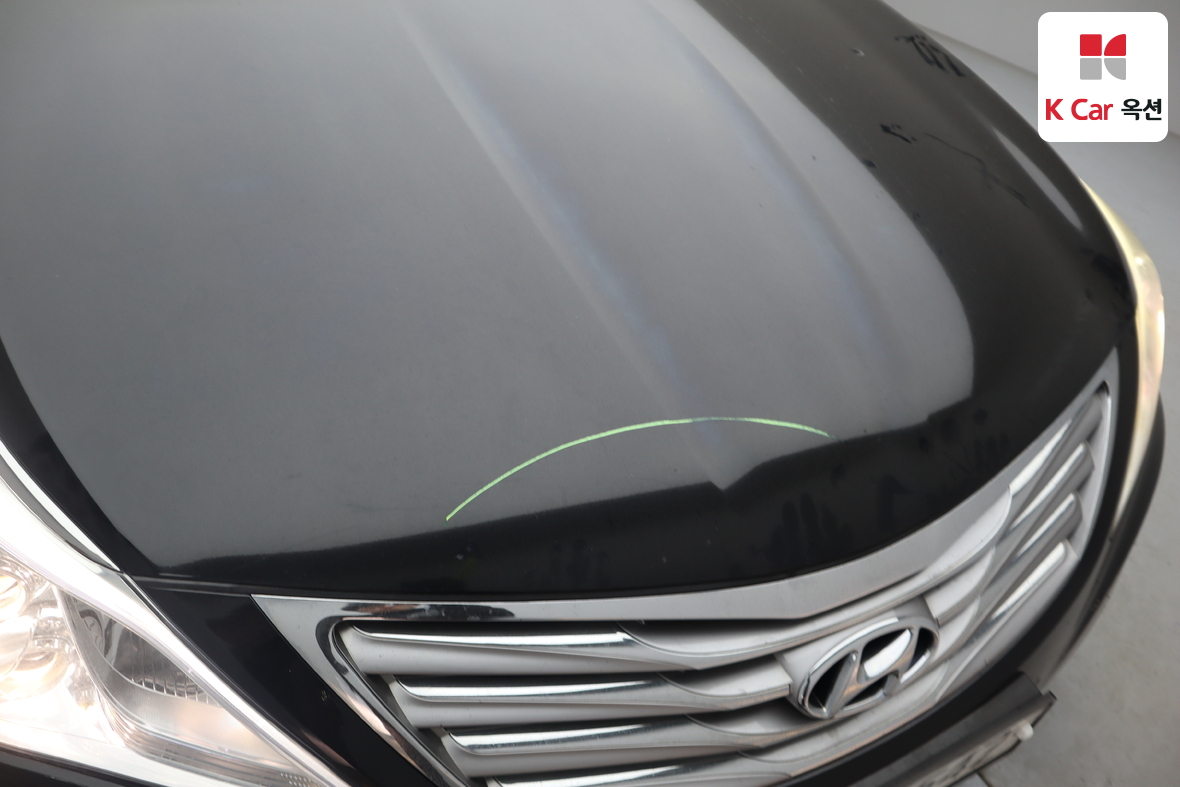 Hyundai AZERA 2011 - Image 40