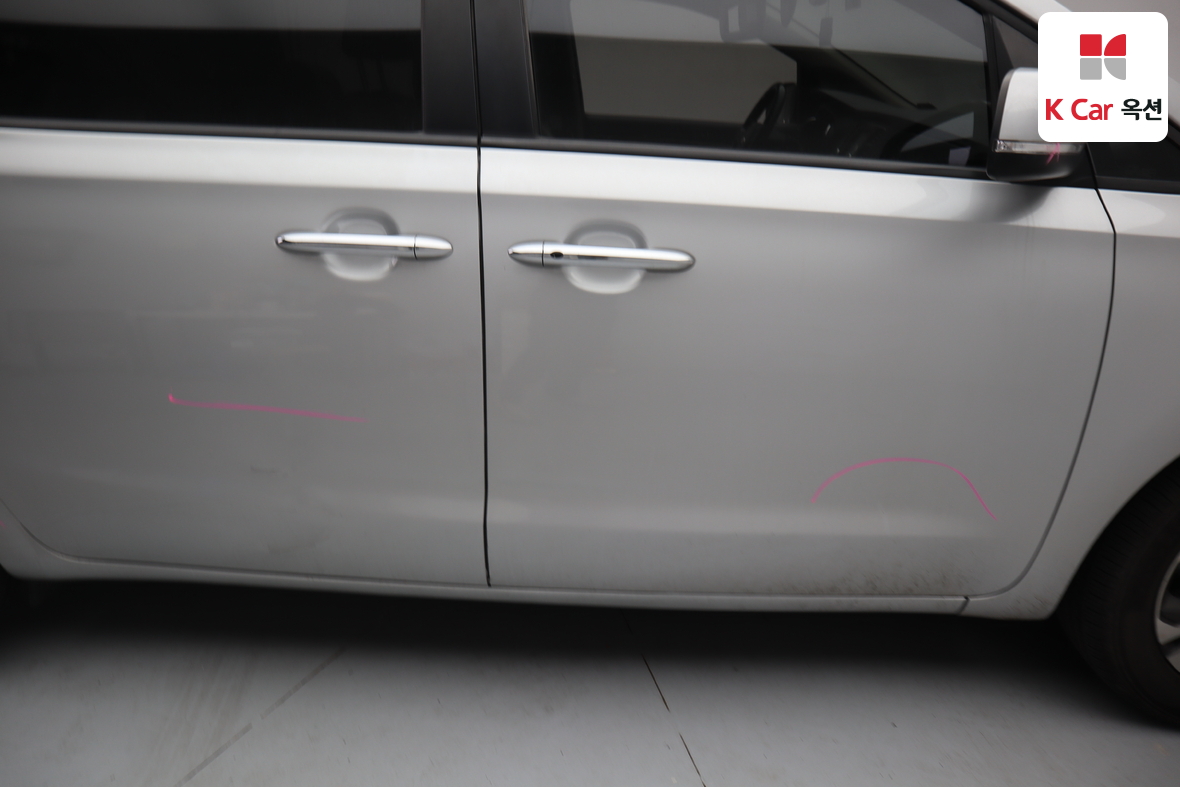 Kia New Carnival 2019 - Image 33