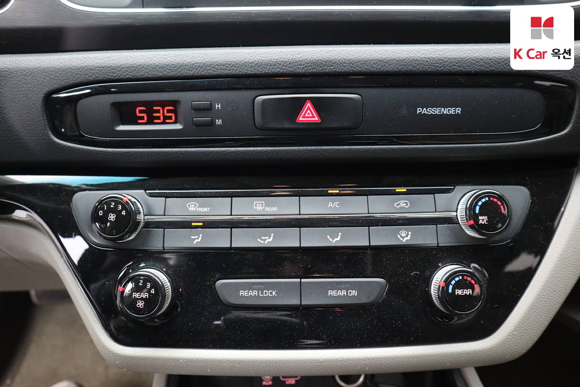 Kia New Carnival 2019 - Image 14