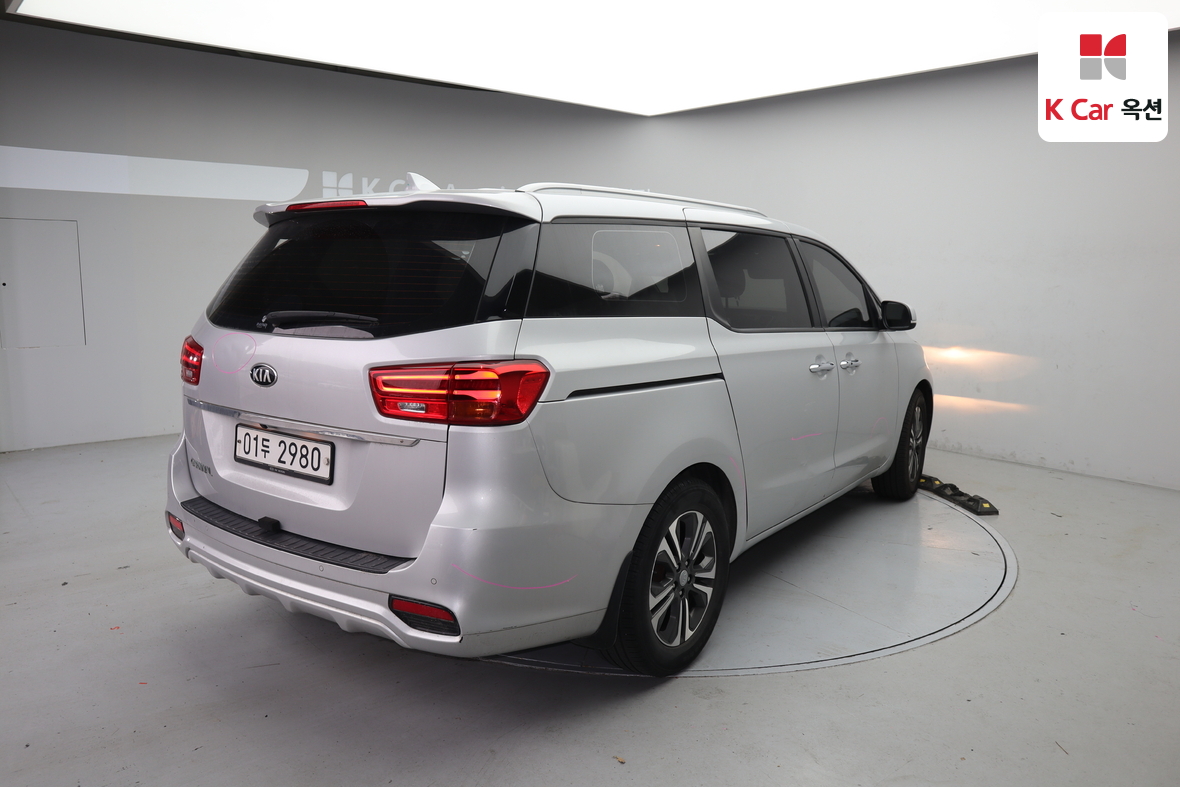 Kia New Carnival 2019 - Image 2