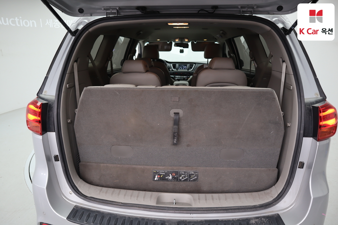 Kia New Carnival 2019 - Image 23