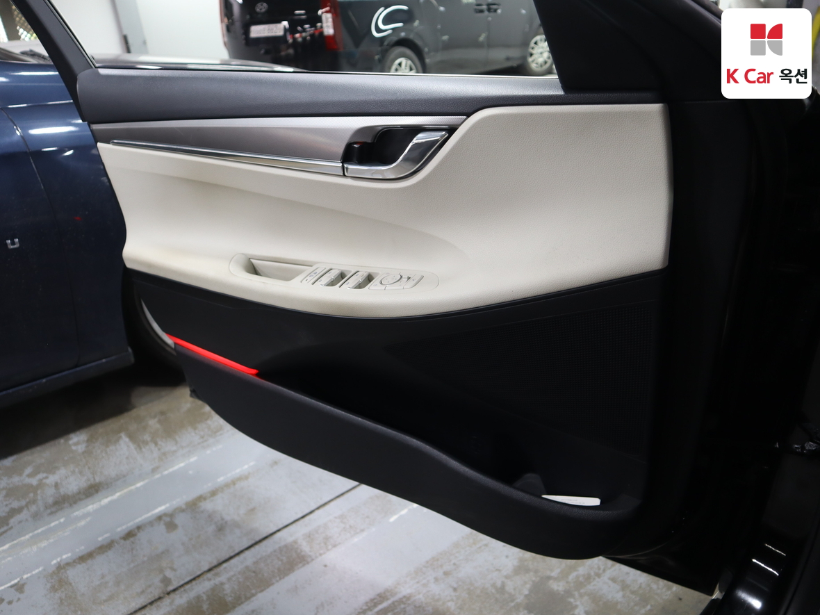 Hyundai Grandeur 2023 - Image 8