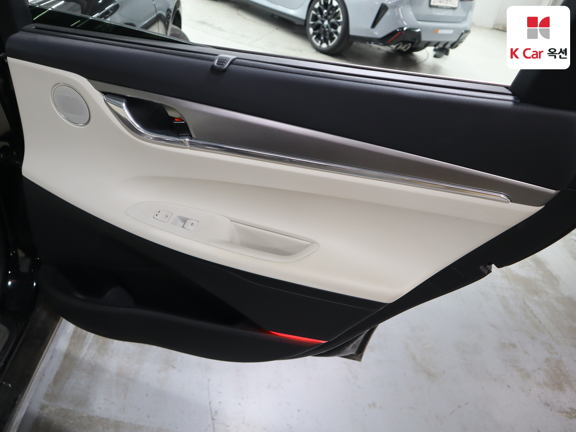 Hyundai Grandeur 2023 - Image 28