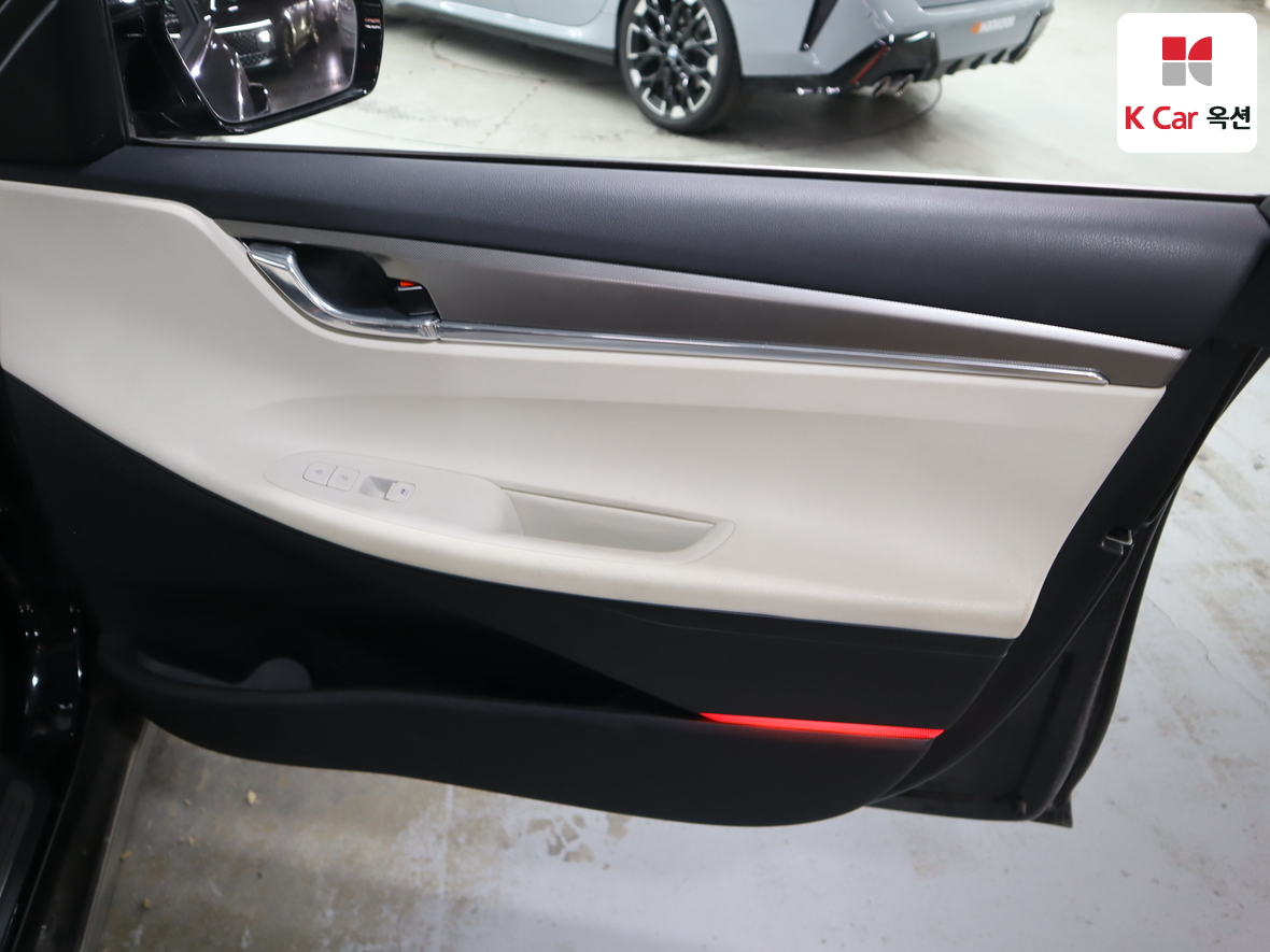 Hyundai Grandeur 2023 - Image 30