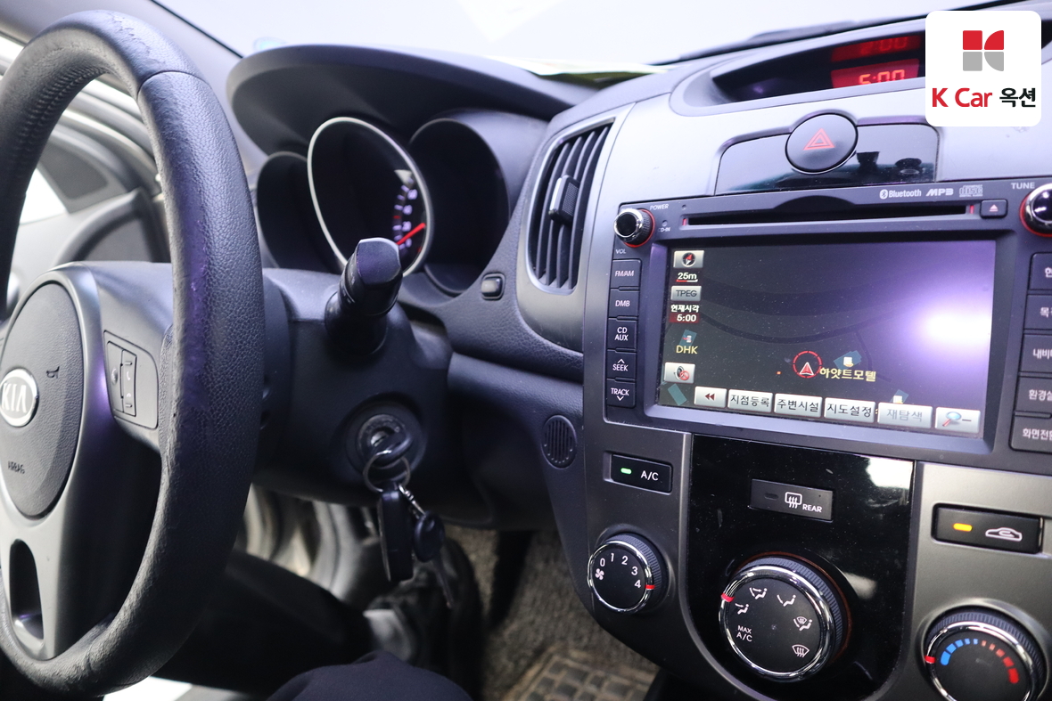 Kia Forte 2012 - Image 11