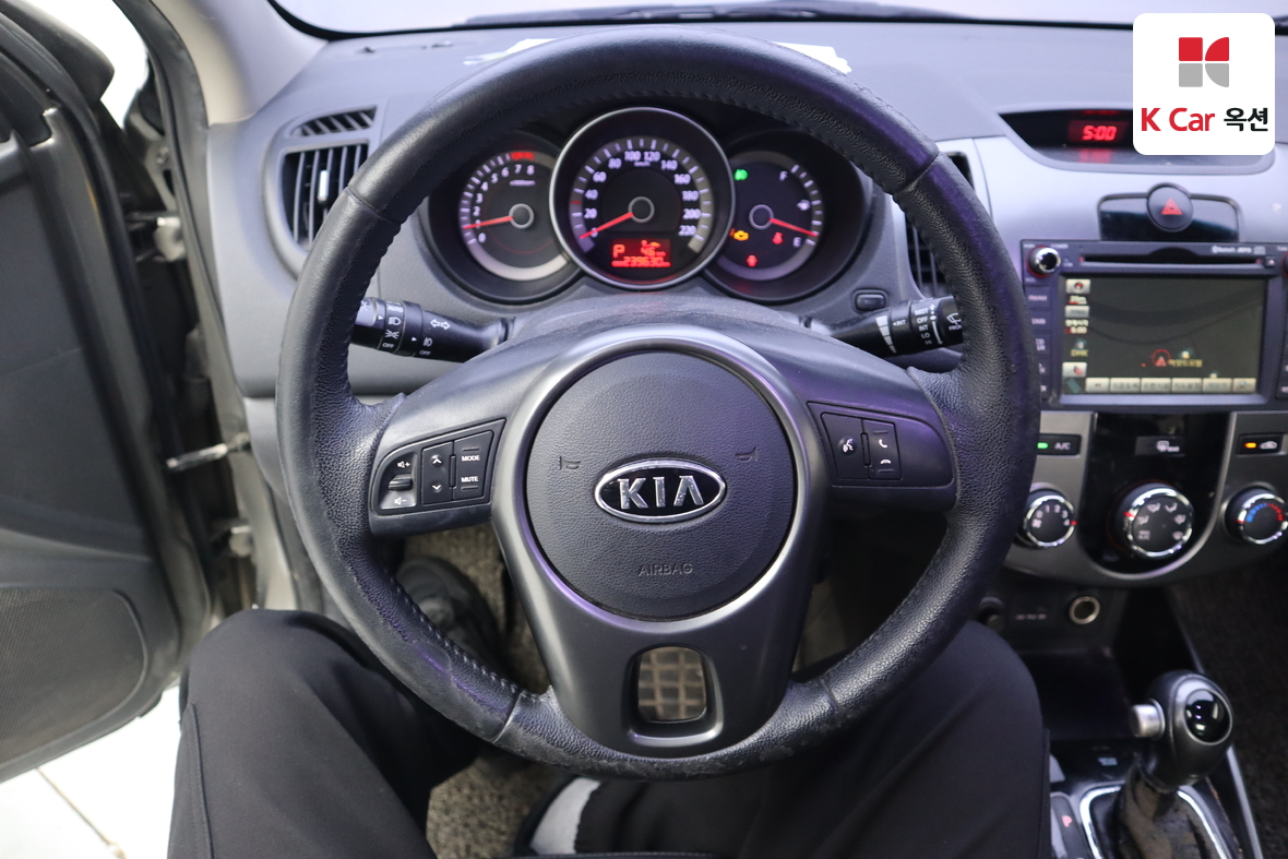 Kia Forte 2012 - Image 10