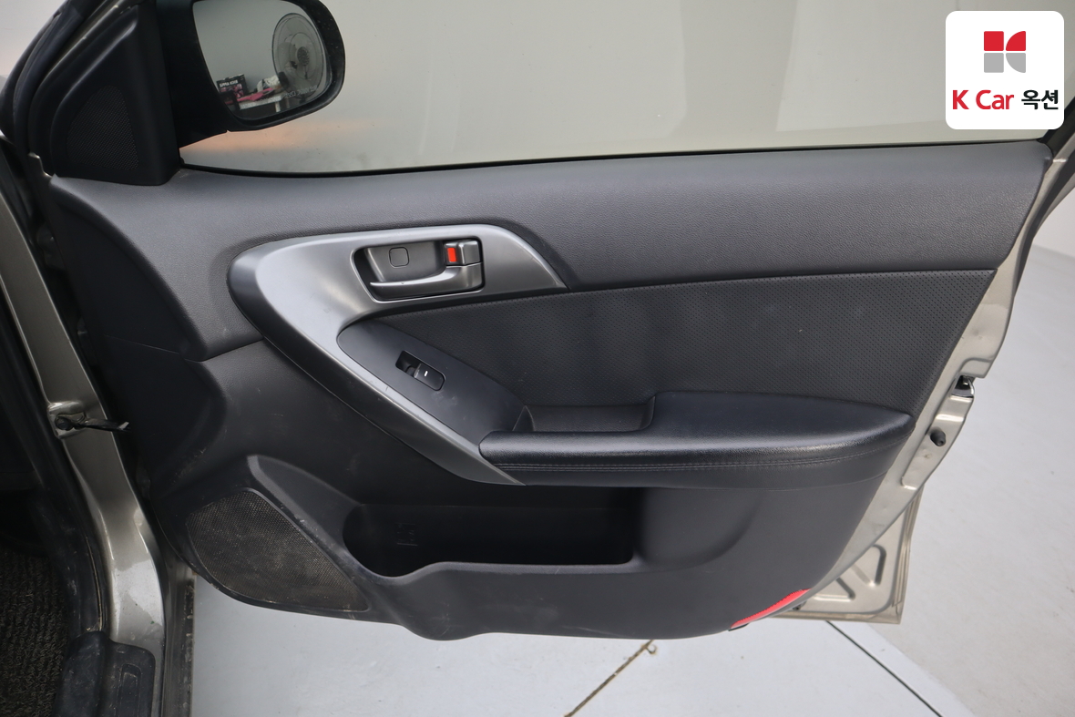 Kia Forte 2012 - Image 28