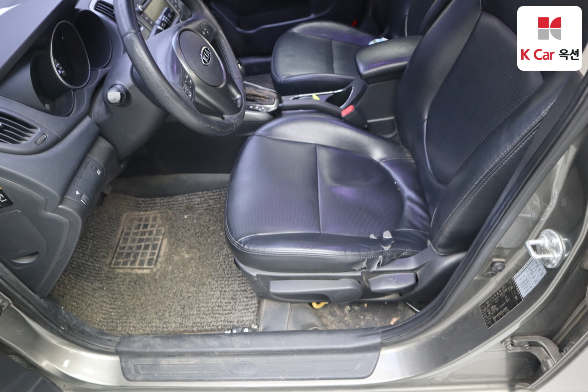 Kia Forte 2012 - Image 19