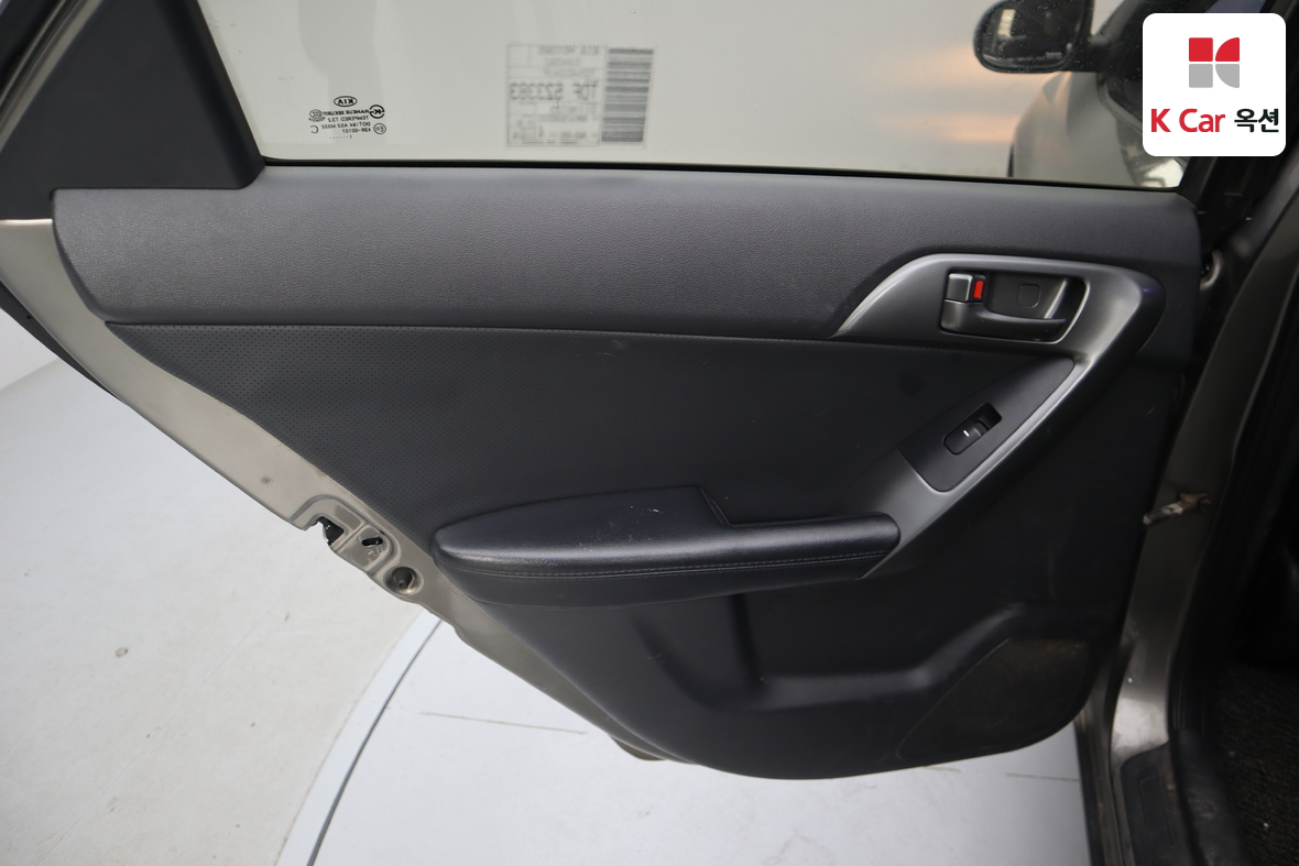 Kia Forte 2012 - Image 22