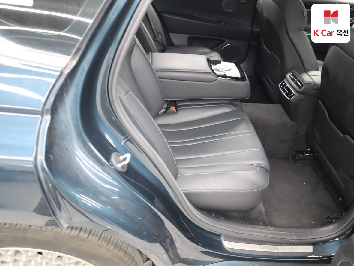 Genesis G80 - 27