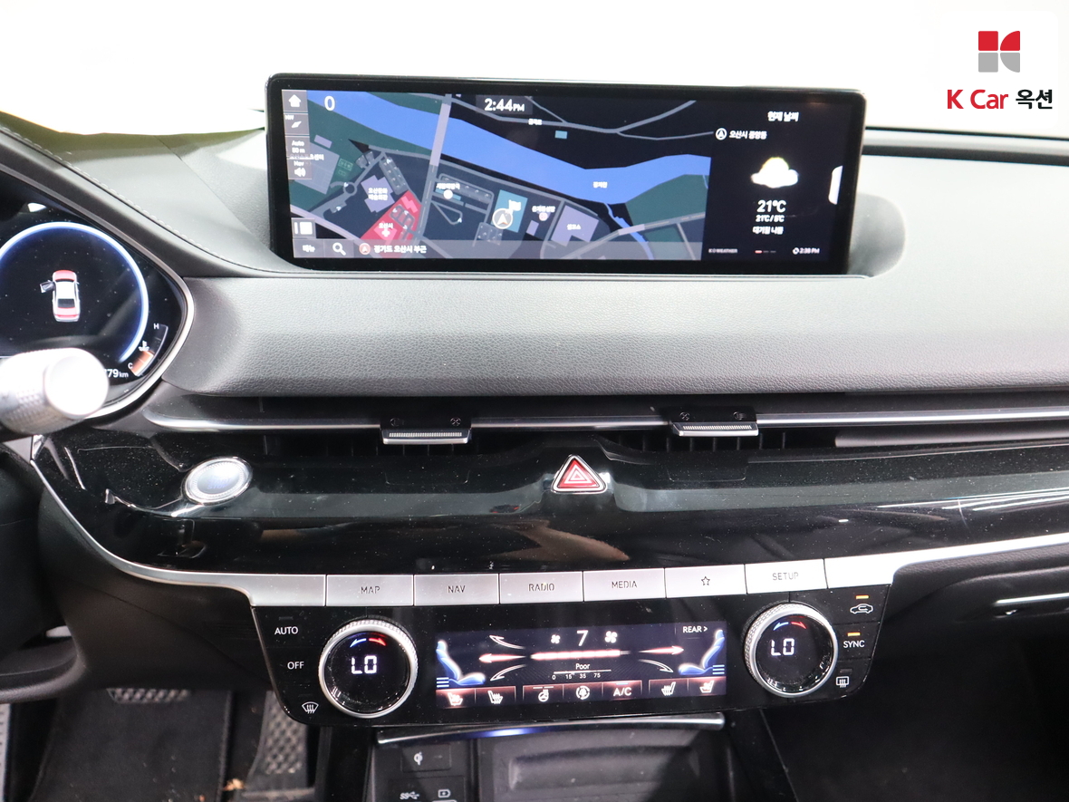 Genesis G80 - 6