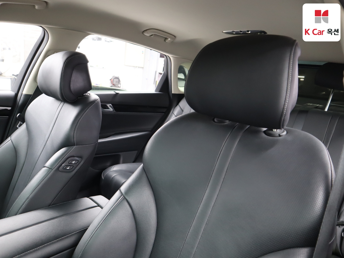 Genesis G80 - 19