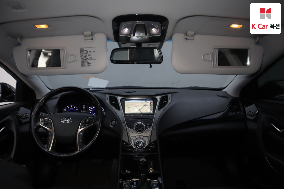 هيونداي أزيرا 2012 - صورة 3