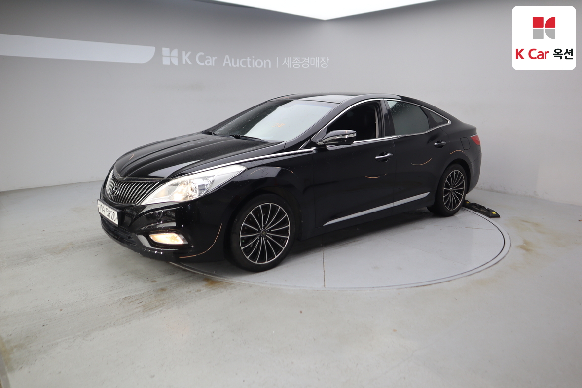 هيونداي أزيرا 2012 - صورة 1