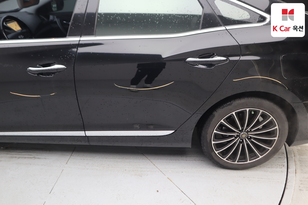 هيونداي أزيرا 2012 - صورة 37