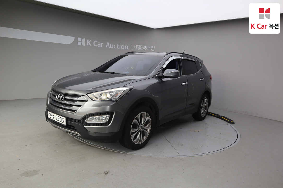 Hyundai Santa Fe - 1