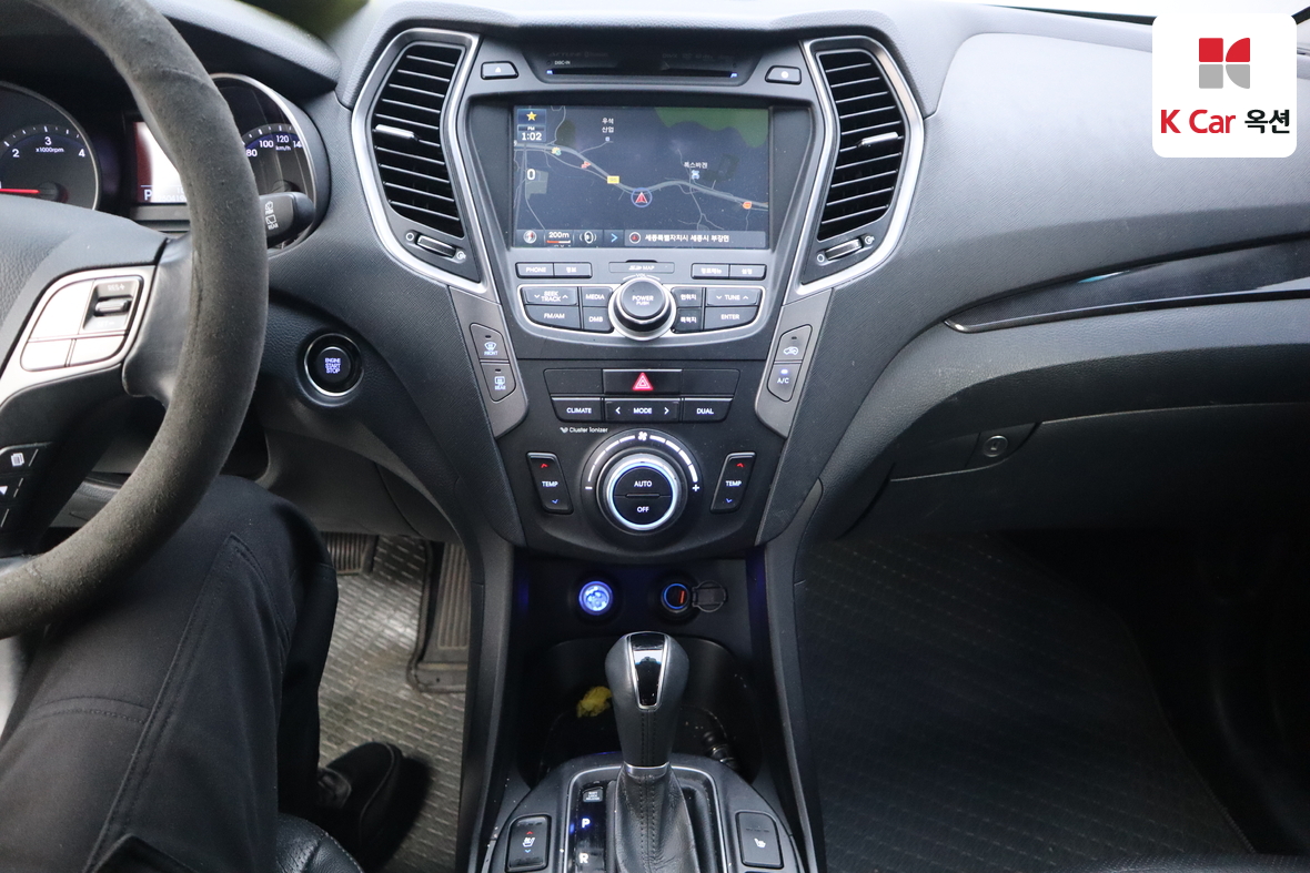 Hyundai Santa Fe - 6