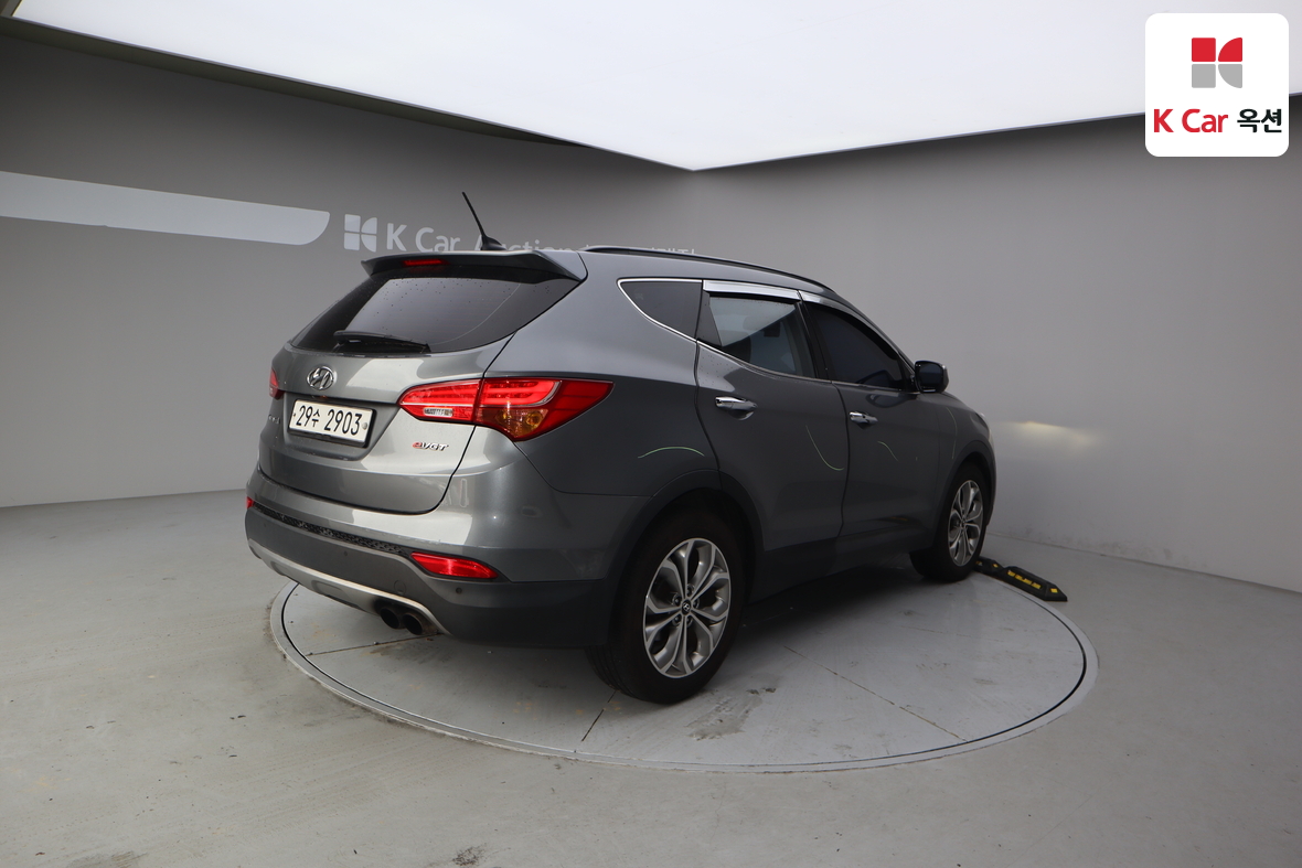 Hyundai Santa Fe - 2