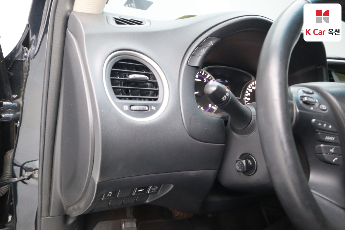 INFINITI QX60 - 9