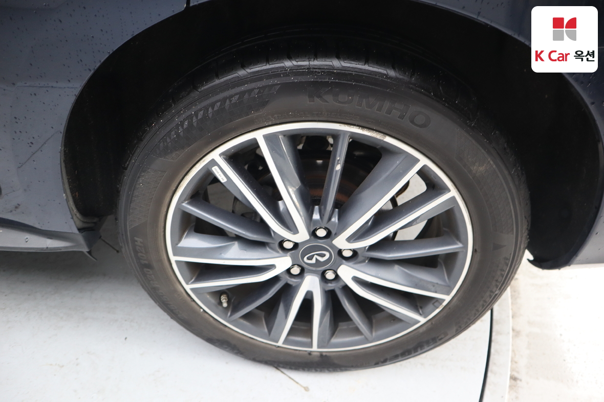 INFINITI QX60 - 52