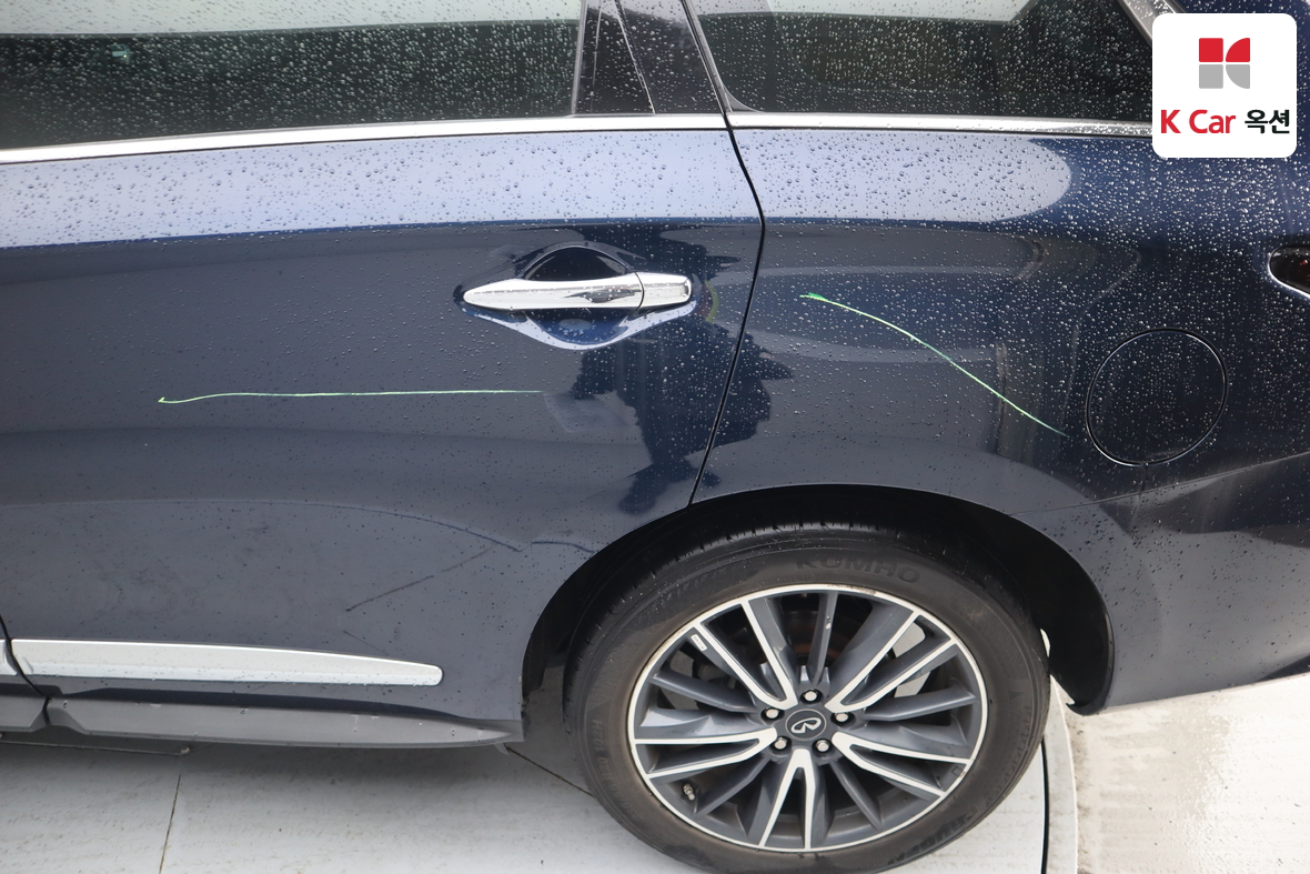 INFINITI QX60 - 46