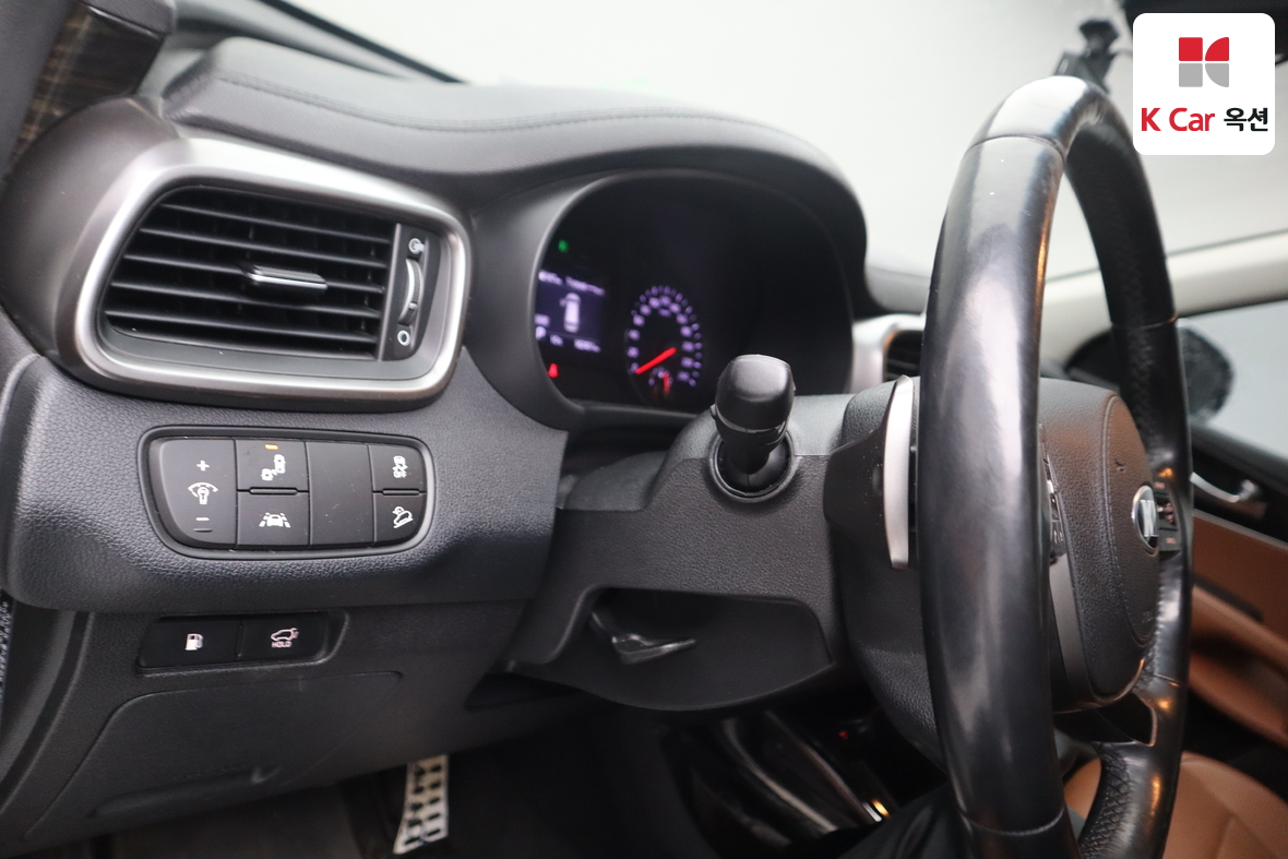 Kia Sorento - 9