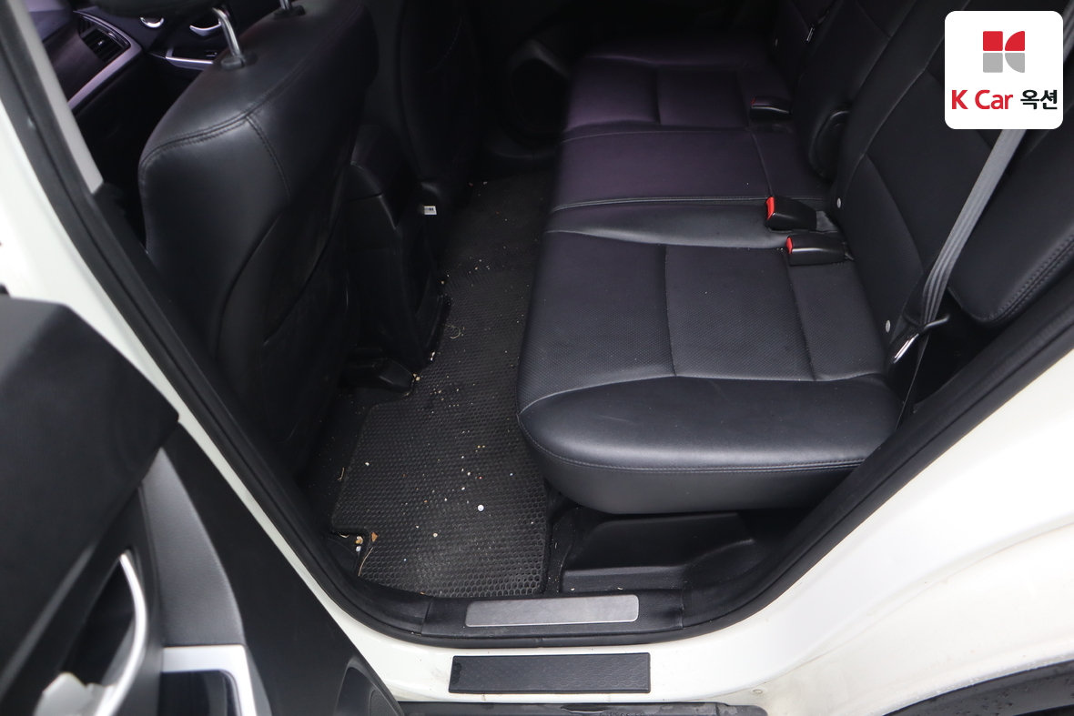 KG Mobility Korando - 24