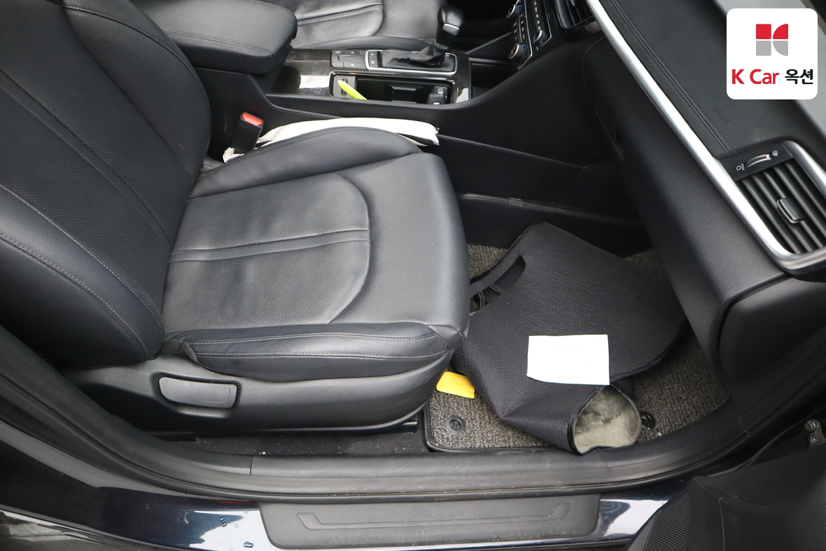 Kia K5 2019 - Image 31