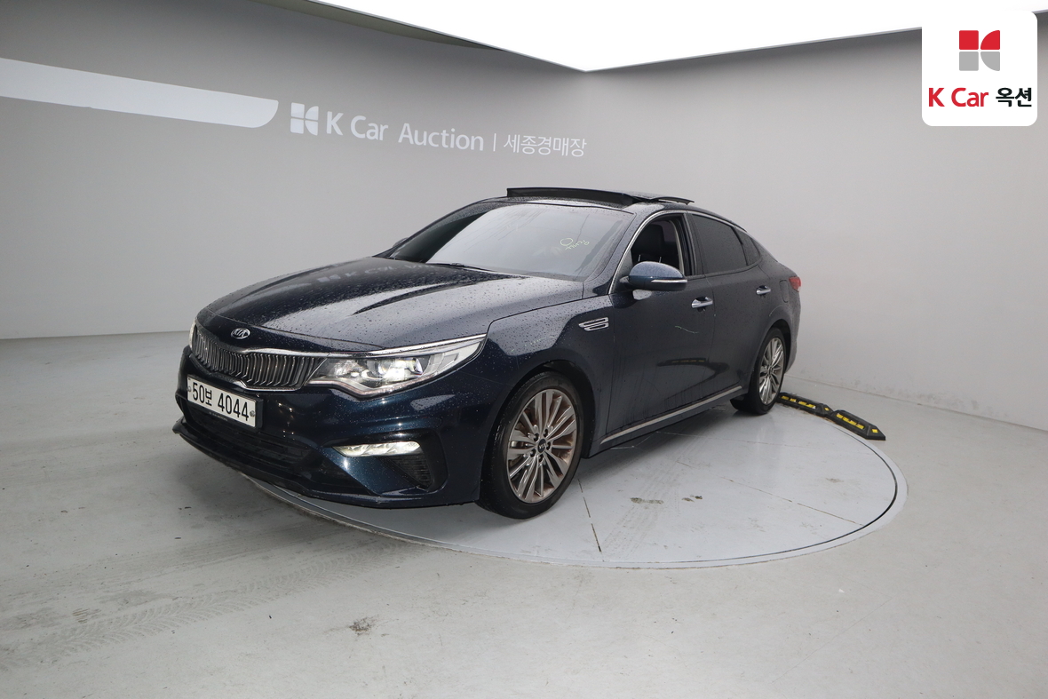 Kia K5 2019 - Image 1