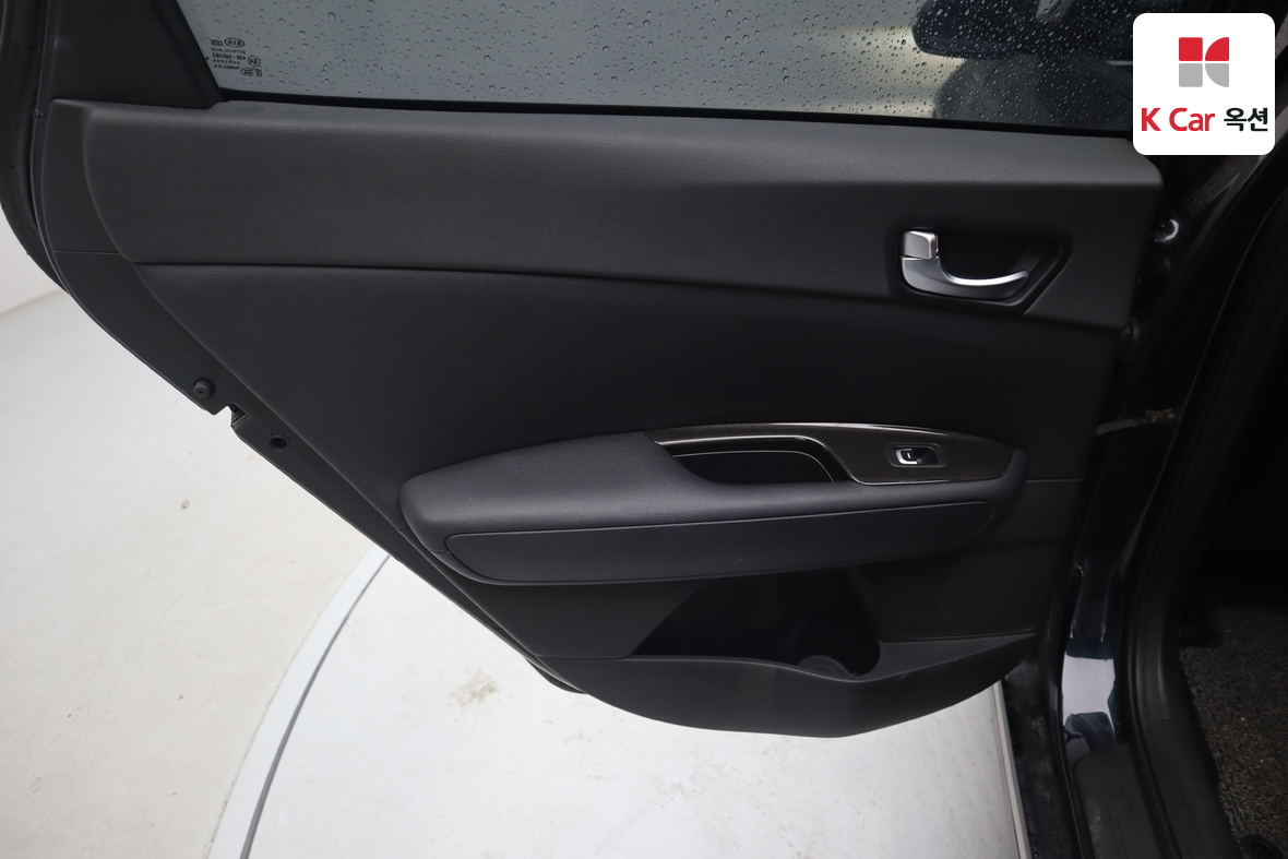 Kia K5 2019 - Image 22