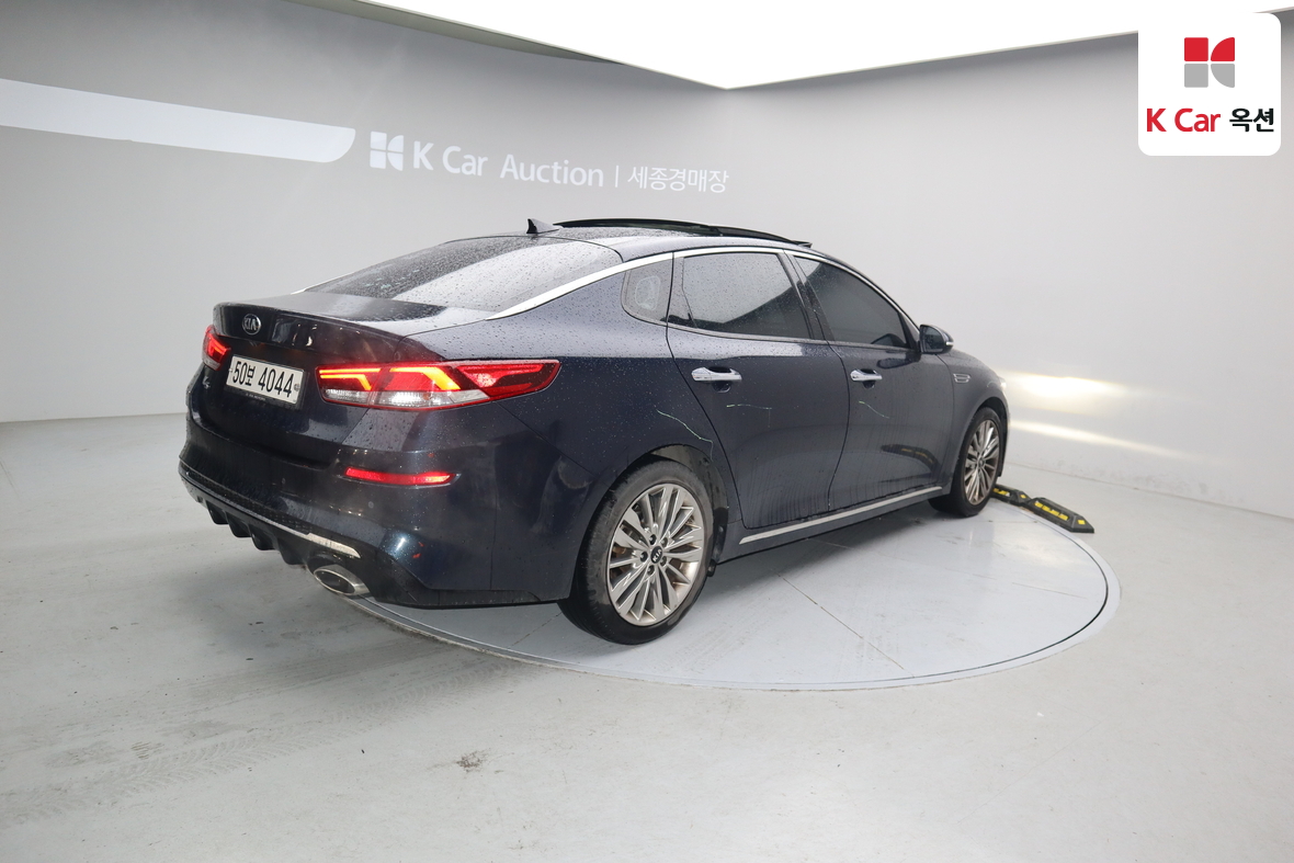 Kia K5 2019 - Image 2