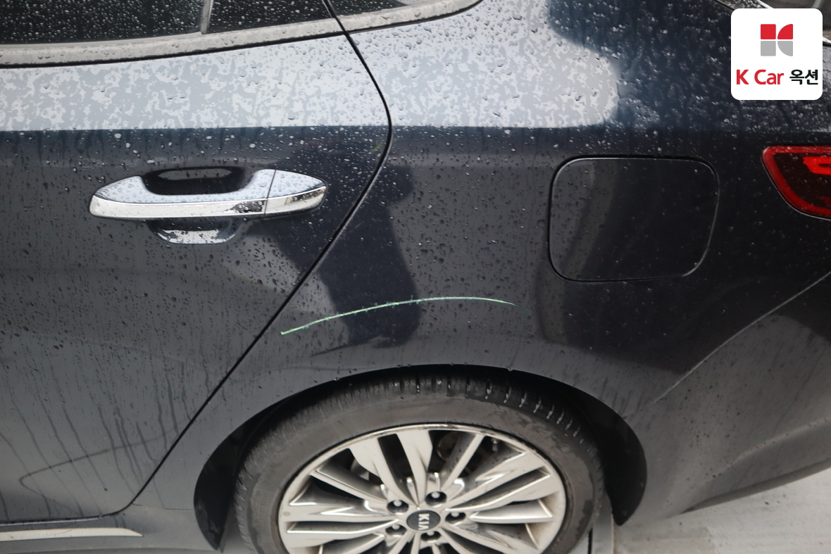 Kia K5 2019 - Image 42