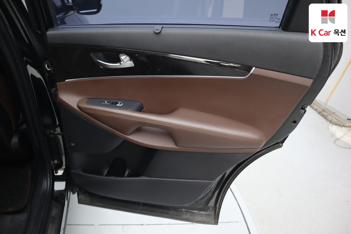 كيا سورينتو 2016 - صورة 30