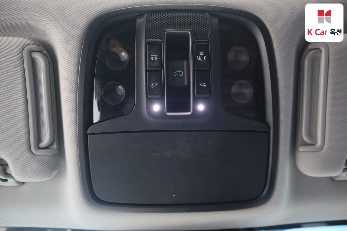 كيا سورينتو 2016 - صورة 13