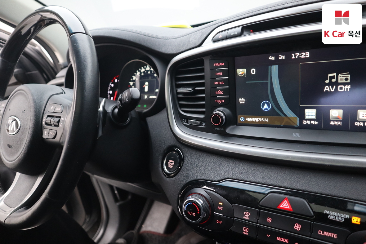 كيا سورينتو 2016 - صورة 11