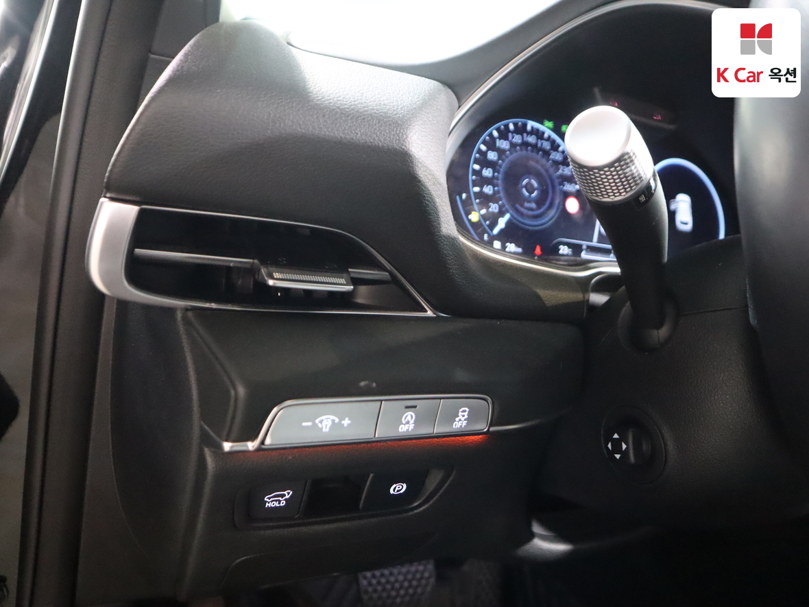 جينيسيس GV80 2022 - صورة 9