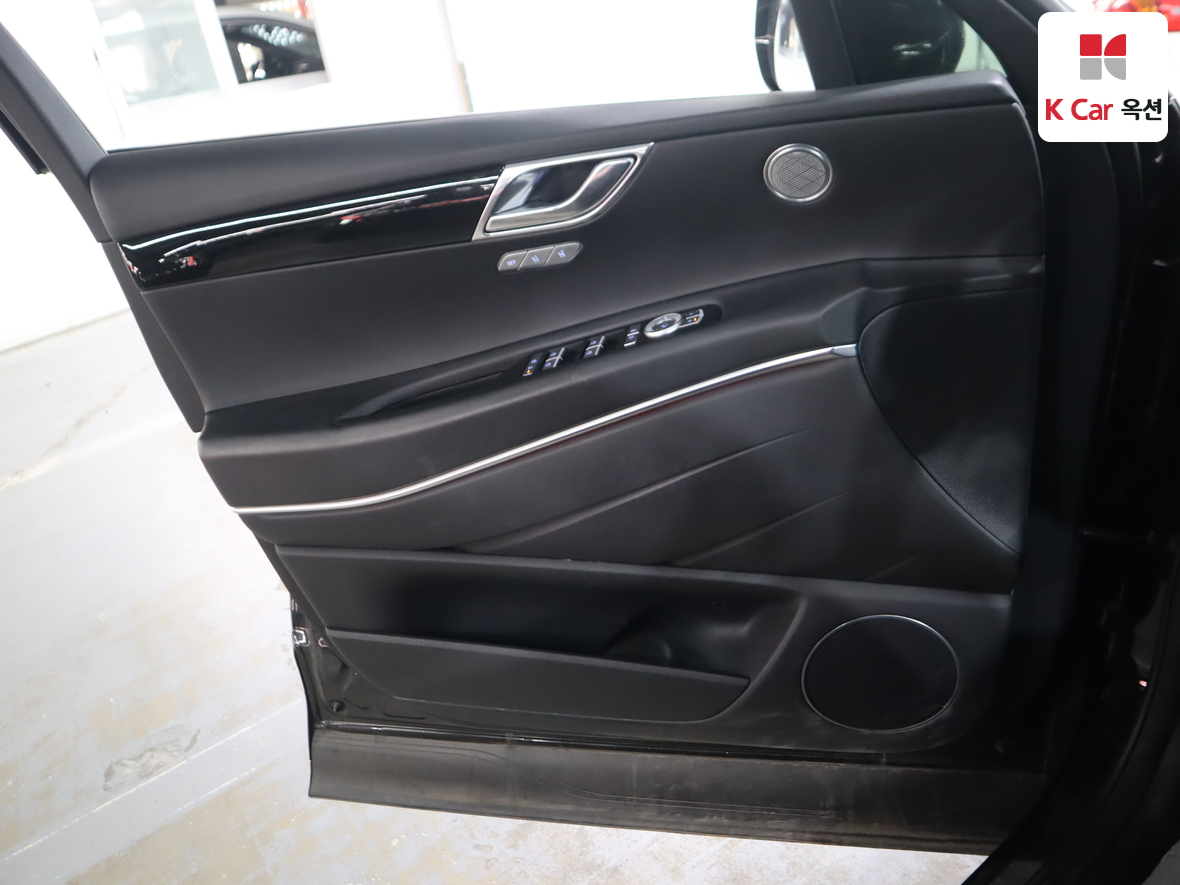 جينيسيس GV80 2022 - صورة 8