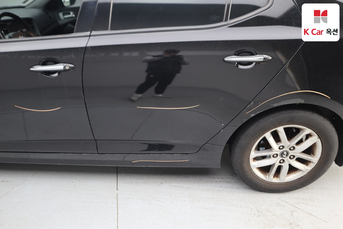 كيا K5 2011 - صورة 37