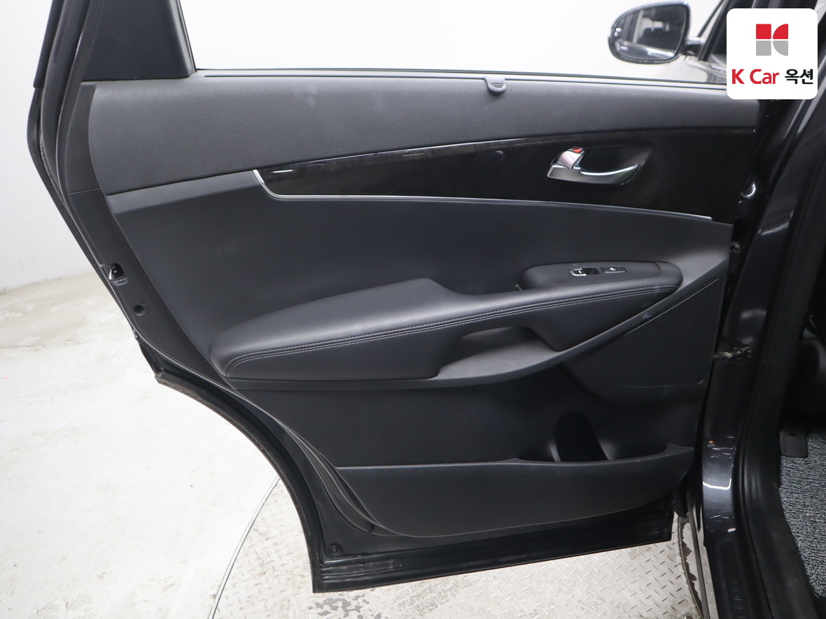 كيا سورينتو 2015 - صورة 26