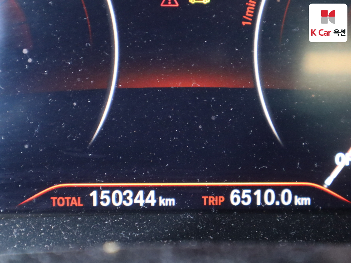 BMW 5 Series - 4