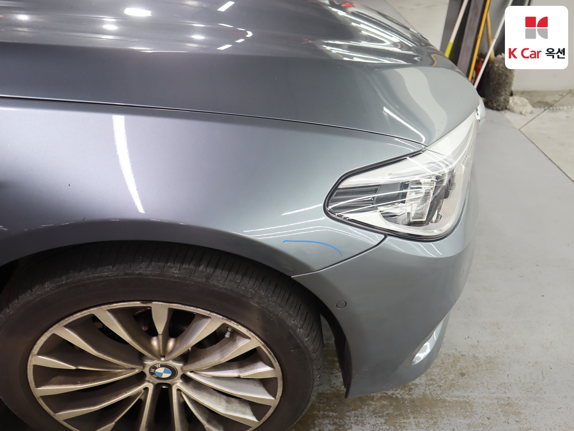 BMW 5 Series - 40