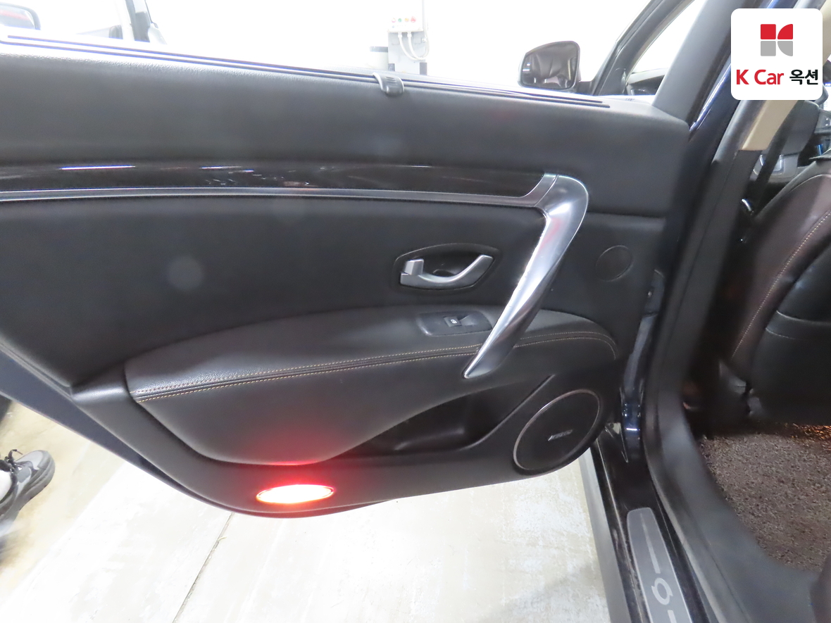 Renault Samsung SM7 - 25
